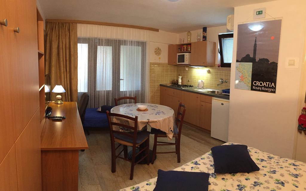 Apartments Villa Mattossi Rovigno Esterno foto
