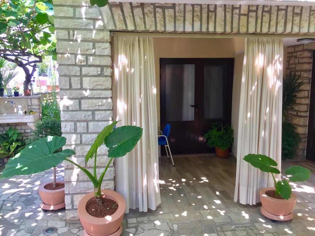 Apartments Villa Mattossi Rovigno Esterno foto